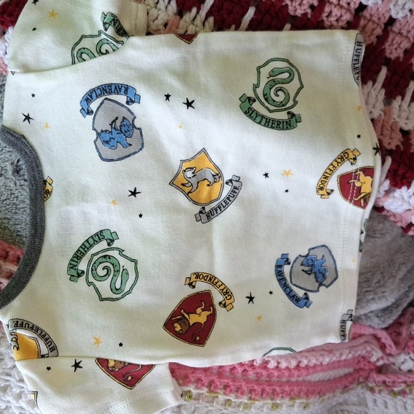 Harry Potter 0-3 Month Baby Tshirt + Hat - Picture 4 of 7